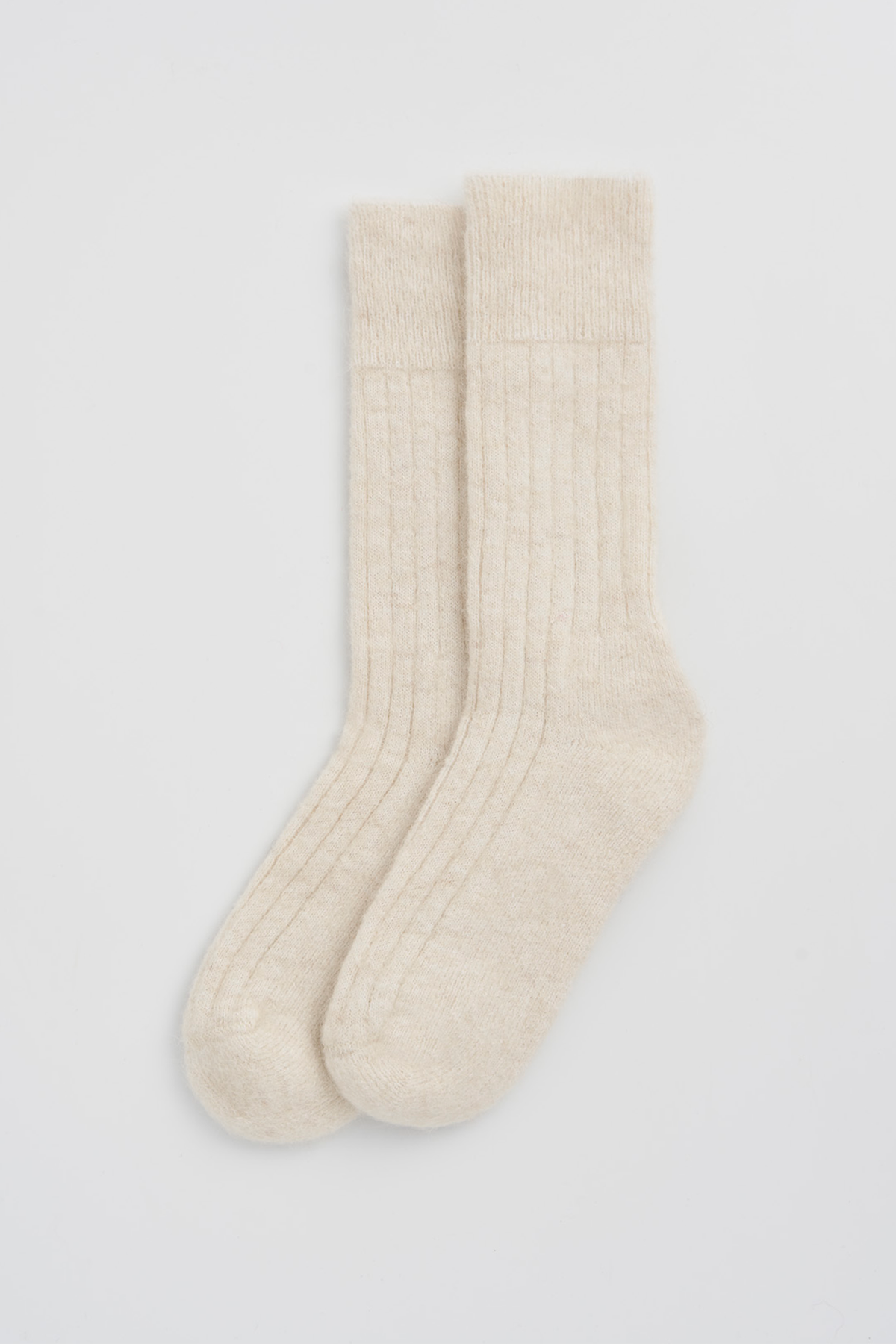 Clotted Ultra Soft Alpaca Ribbed Bed